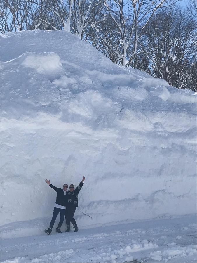 Refre Hotel Myoko Bagian luar foto